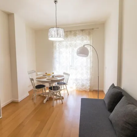 Moonkey - Santisima Faz Apartment